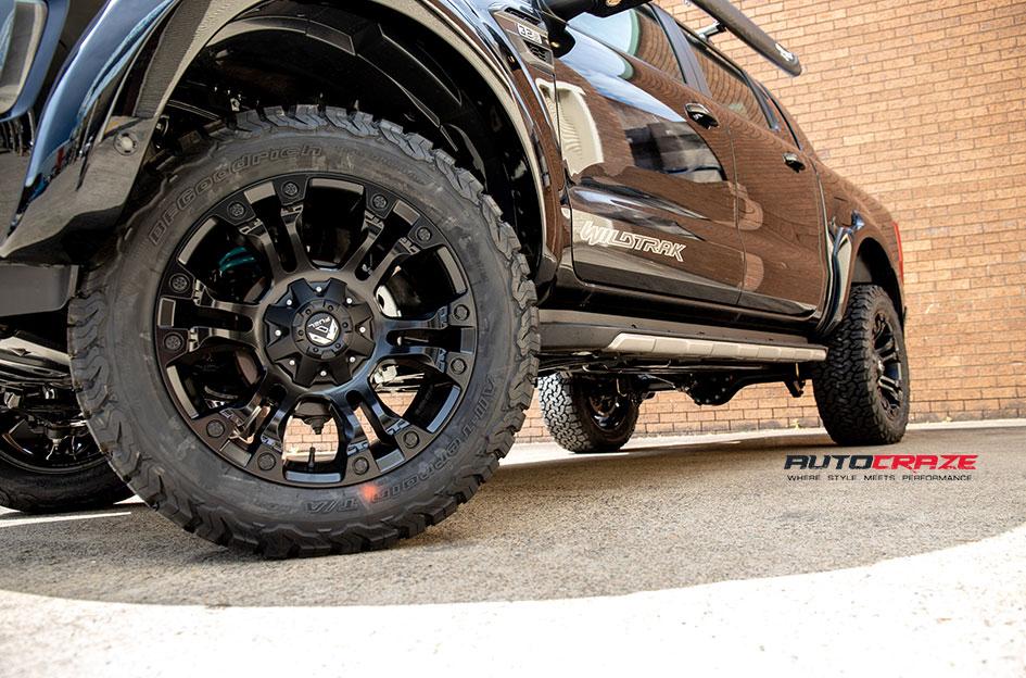 FORD-RANGER-VAPOR-MATTE-BLACK